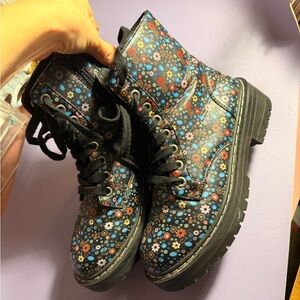 Sugar Women’s Black Combat Boots with Multicolor Floral Print Dehlias style